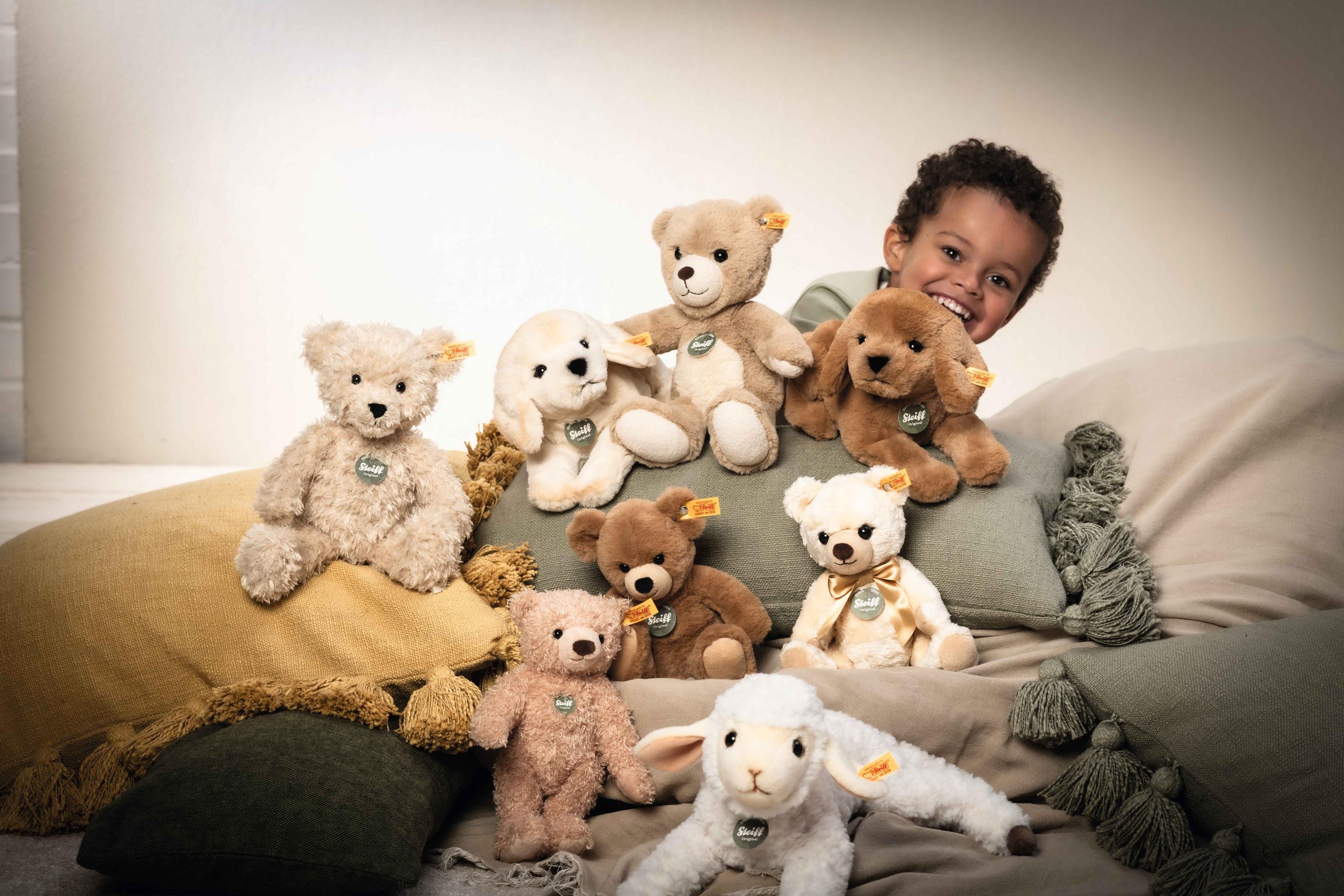 Produktbild Steiff - 076893 Teddies for tomorrow Lenny Labrador, 23 cm 4 von 9