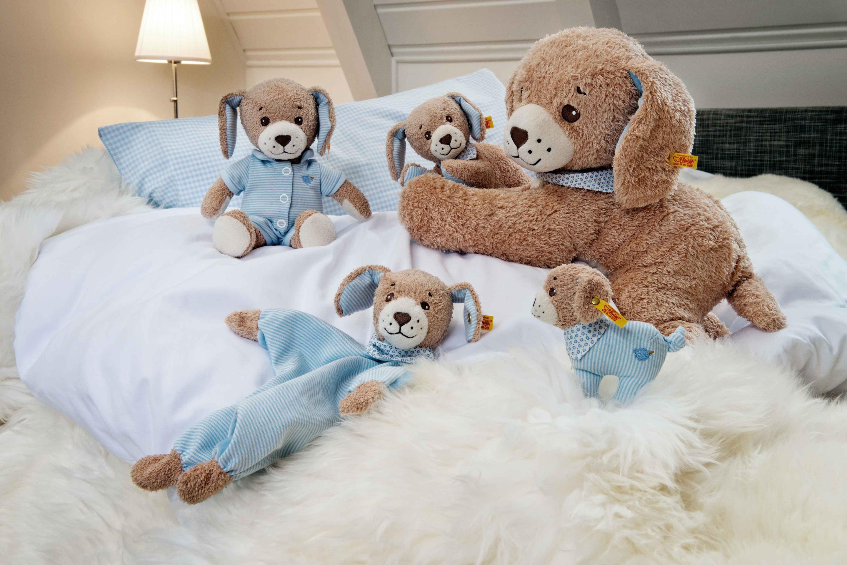 Produktbild Steiff - Gute-Nacht-Hund, blau, 28cm 3 von 3