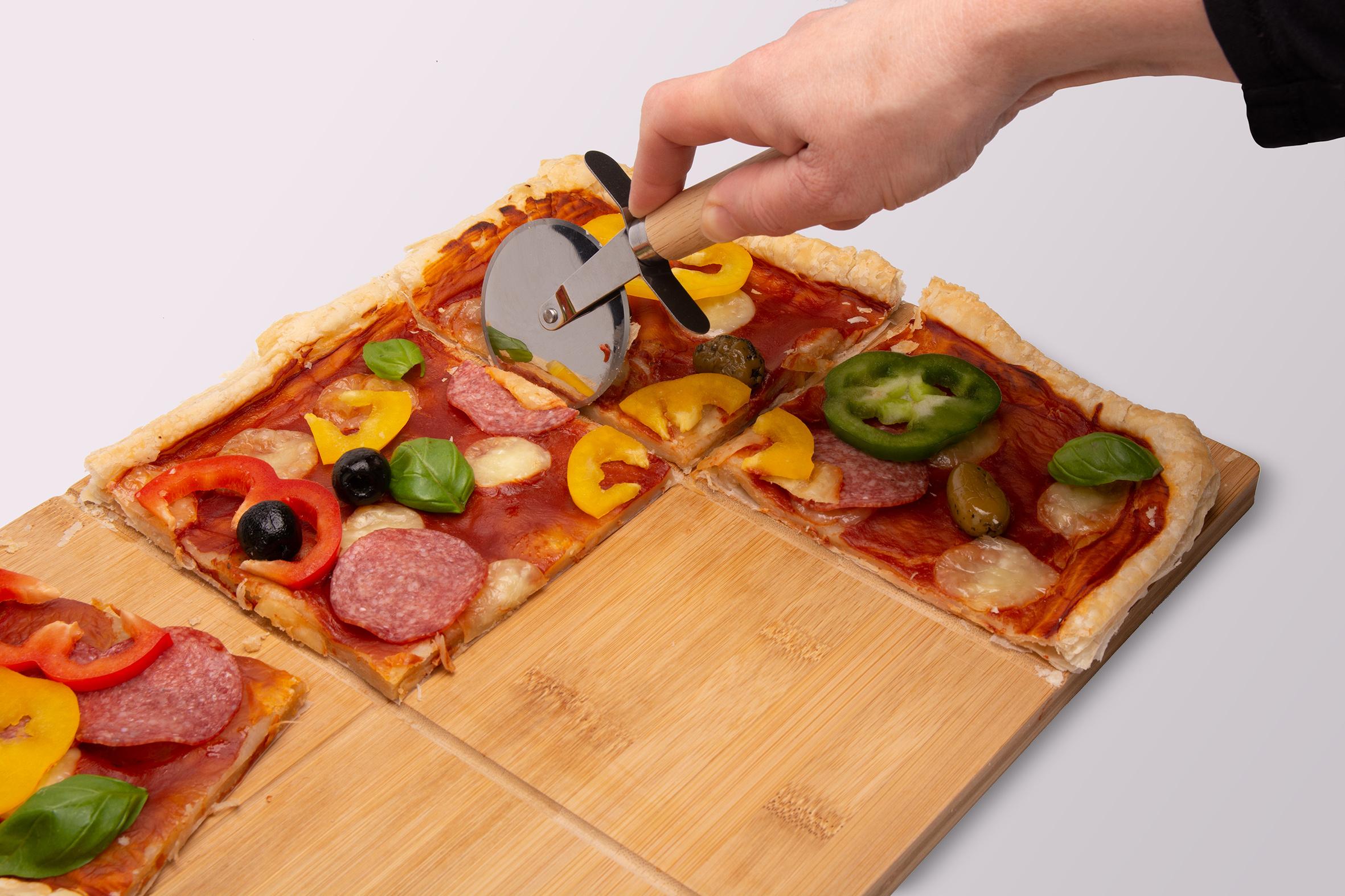Produktbild MY HOME Pizzaschneidebrett inkl. Pizzaschneider 2 von 5