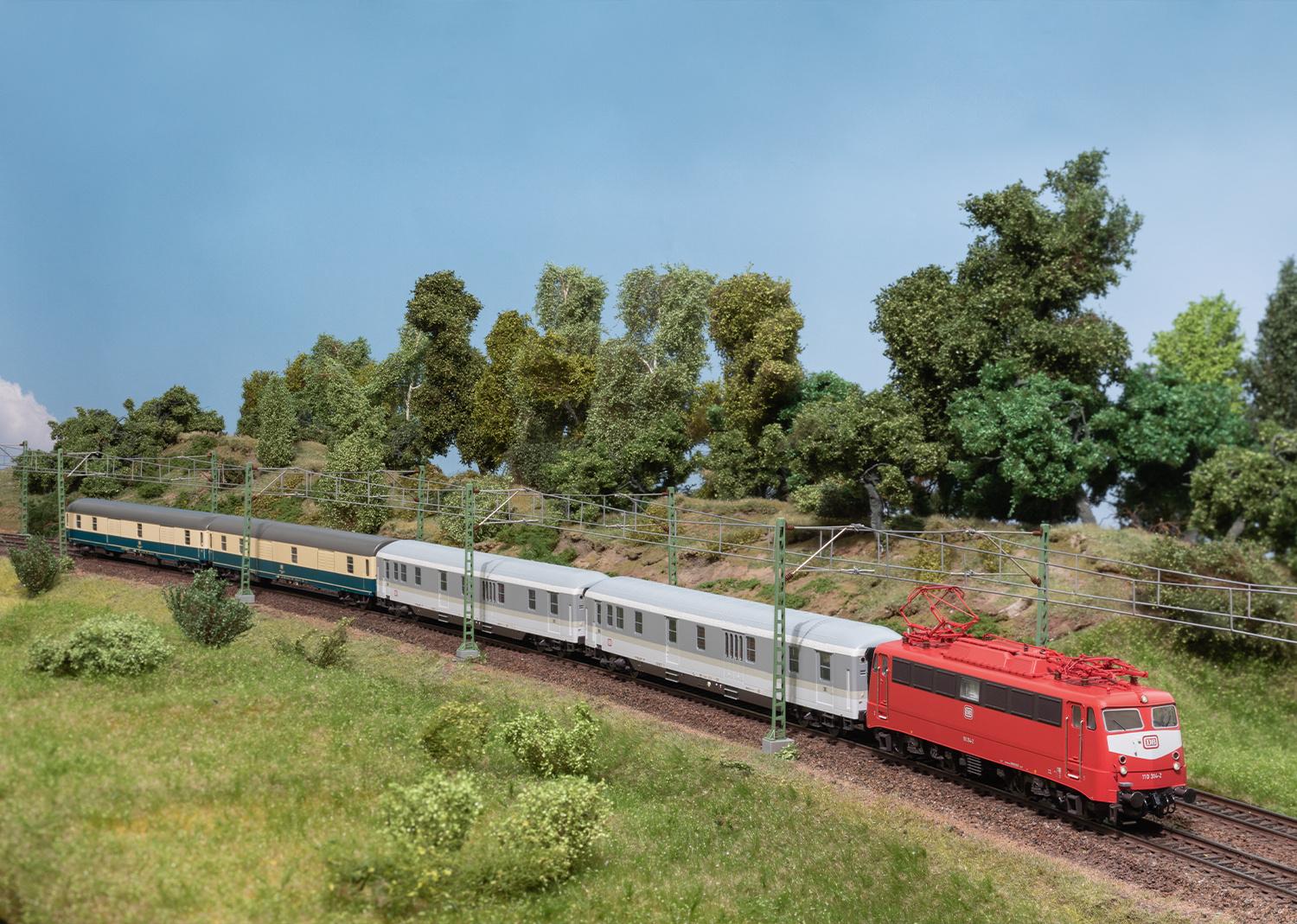 Produktbild Märklin 37019 H0 Elektrolokomotive Baureihe 110.3 Modelleisenbahn 3 von 4