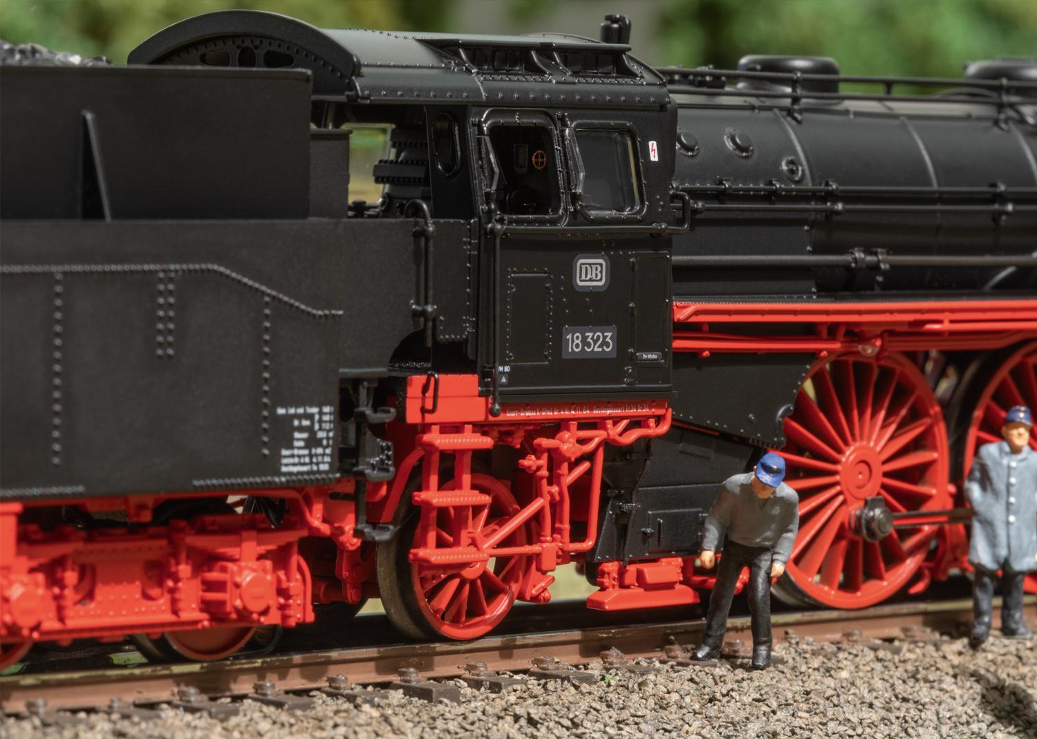 Produktbild Märklin 38323 H0 Dampflokomotive 18 323 9 von 12