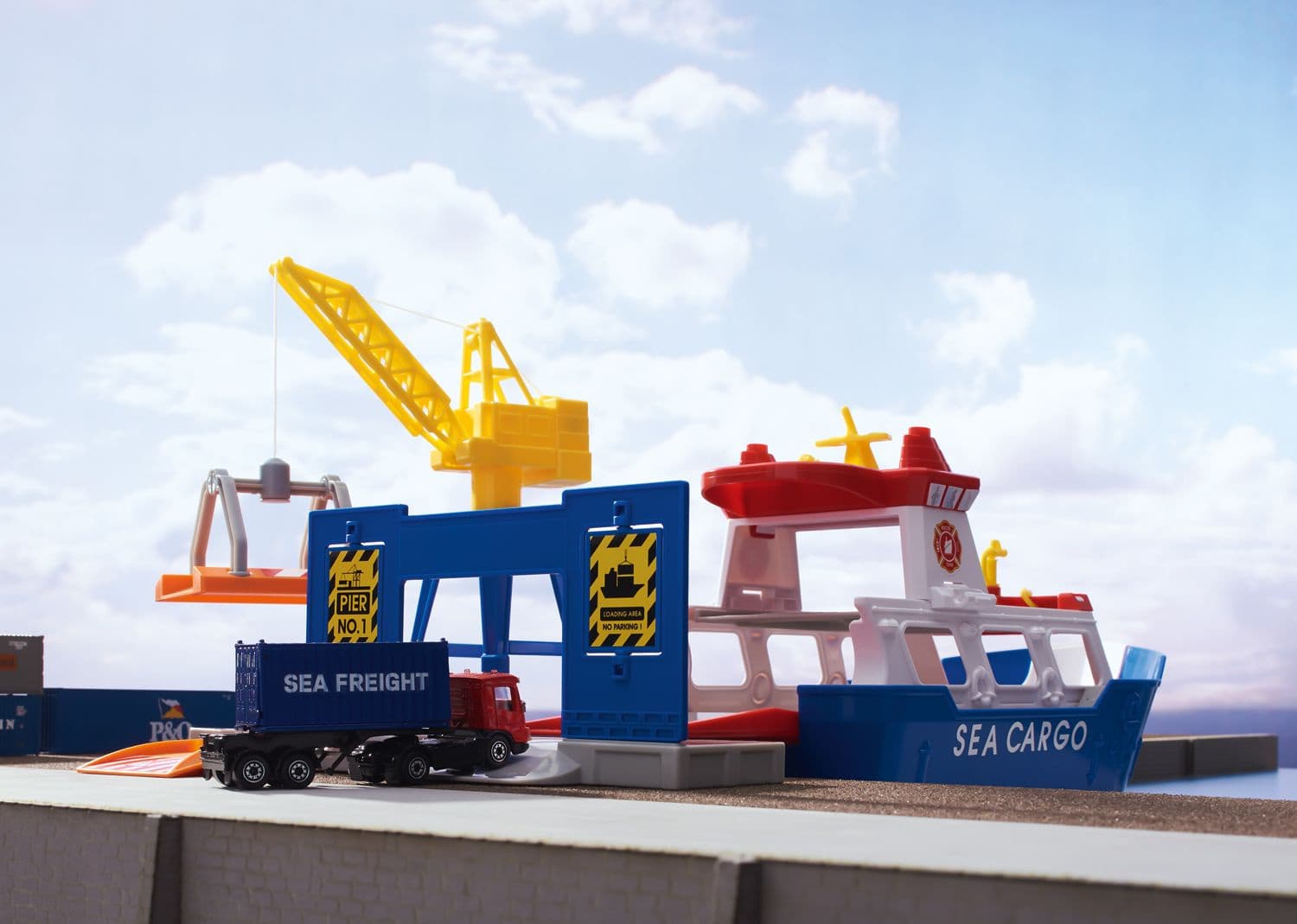 Produktbild Märklin 72223 - Märklin my world - Frachtschiff und Hafenkran 2 von 2