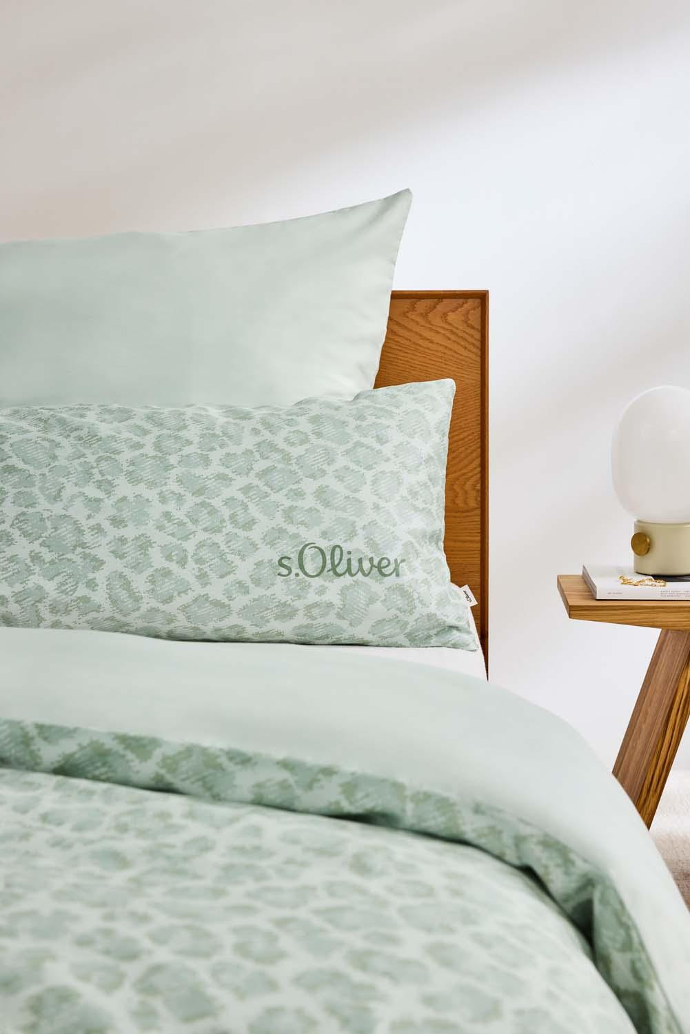 Produktbild s.Oliver Satin Bettwäsche Leo olive 70x90cm, 140x200cm 3 von 6
