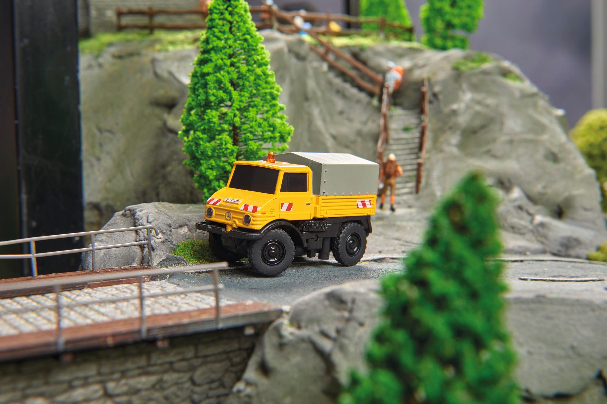Produktbild Carson - 1:87 MB Unimog U406 Zweiwegefzg. 100%RTR 2 von 9