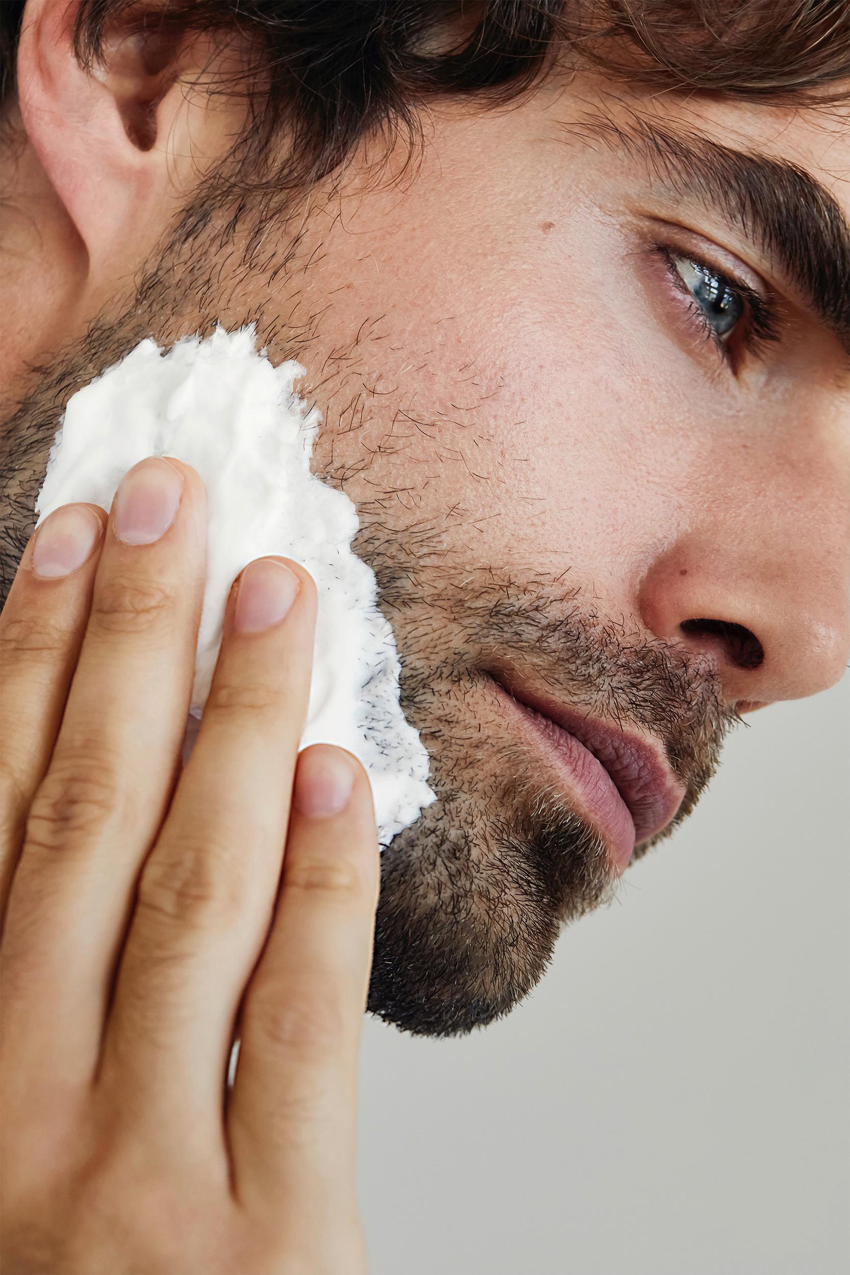Produktbild NIVEA MEN Sensitive Rasiergel 3 von 7