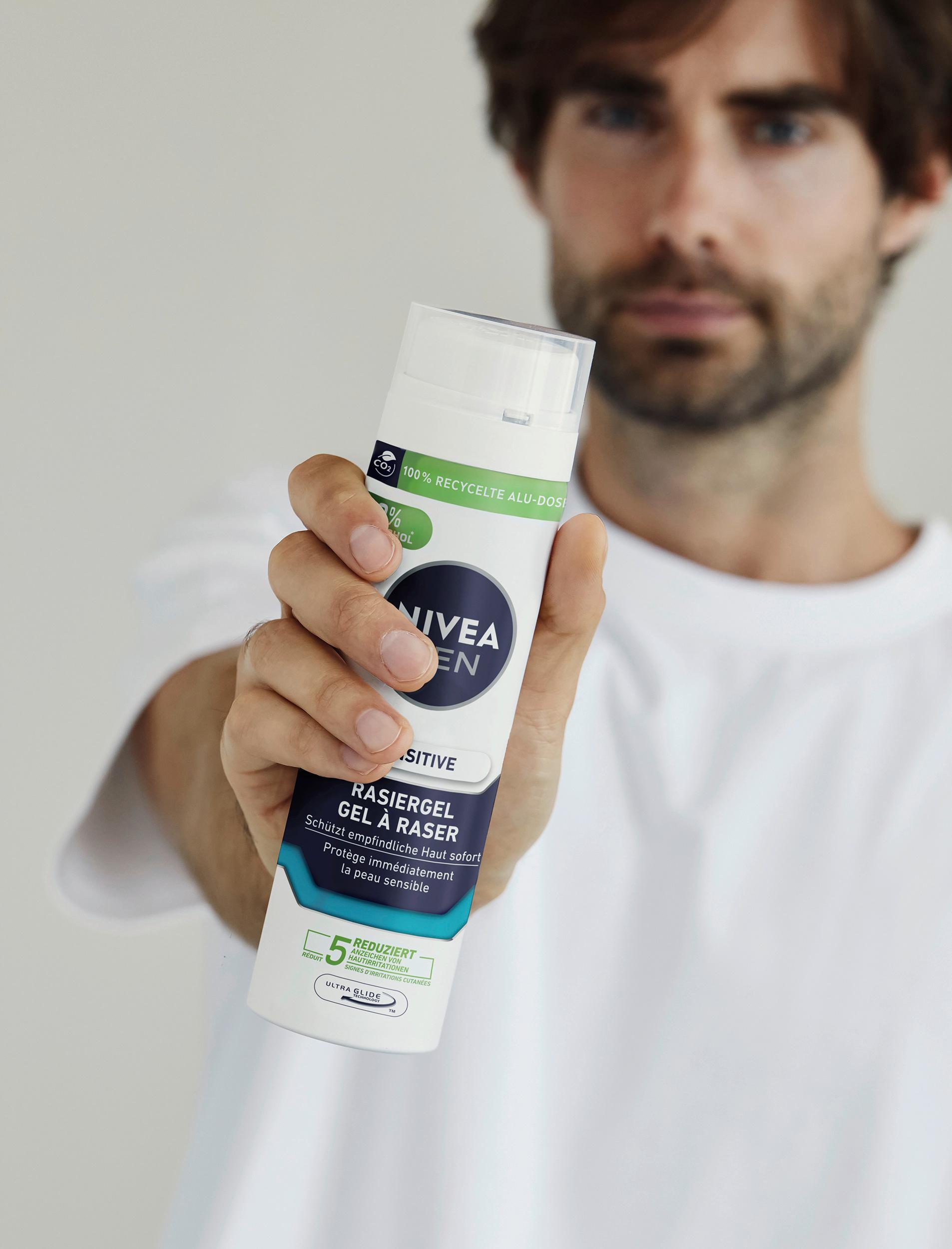 Produktbild NIVEA MEN Sensitive Rasiergel 6 von 7