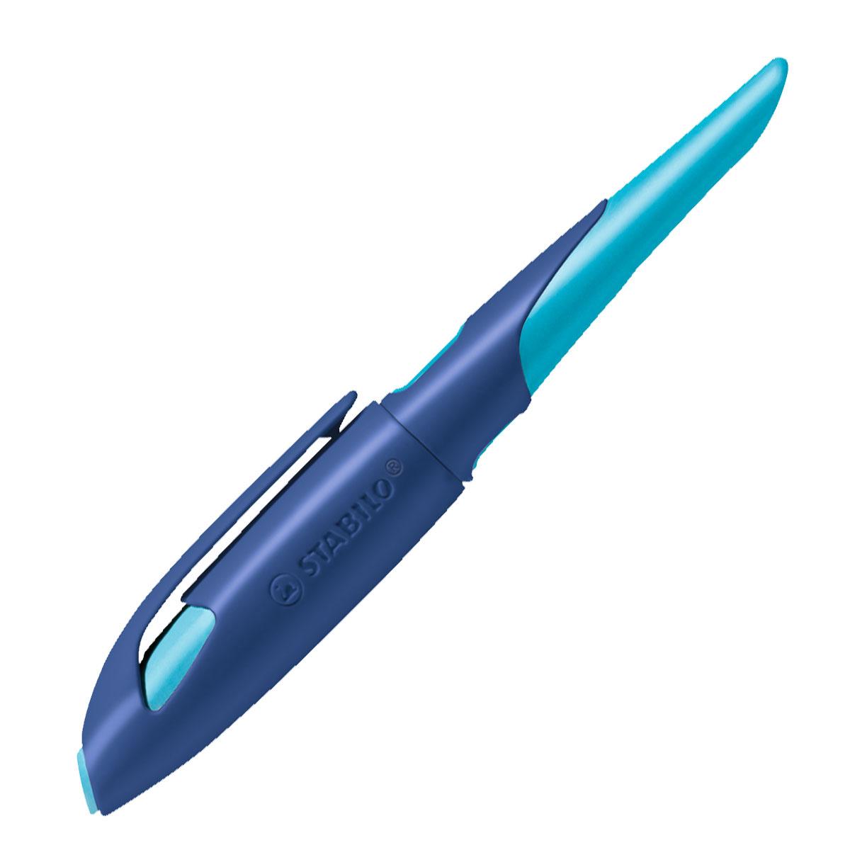 Produktbild STABILO® EASYbirdy Füller für Rechtshänder in mitternachtsblau/azur inklusive Patrone - Schreibfarbe blau (löschbar) 2 von 10