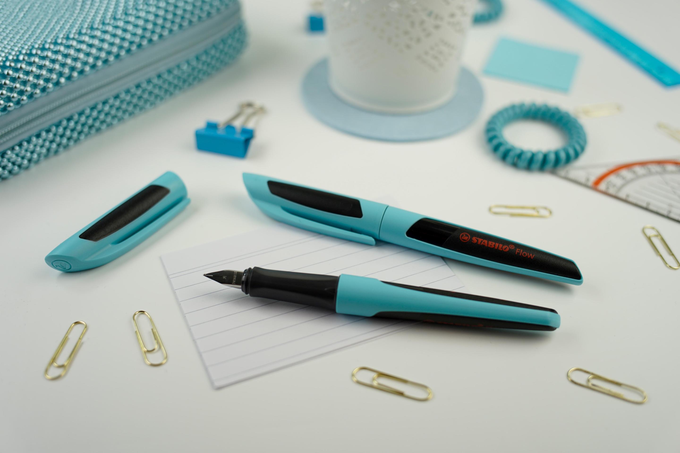 Produktbild STABILO® Füller - STABILO Flow SPORTY in hellblau/schwarz - Einzelstift - inklusive Patrone 6 von 8