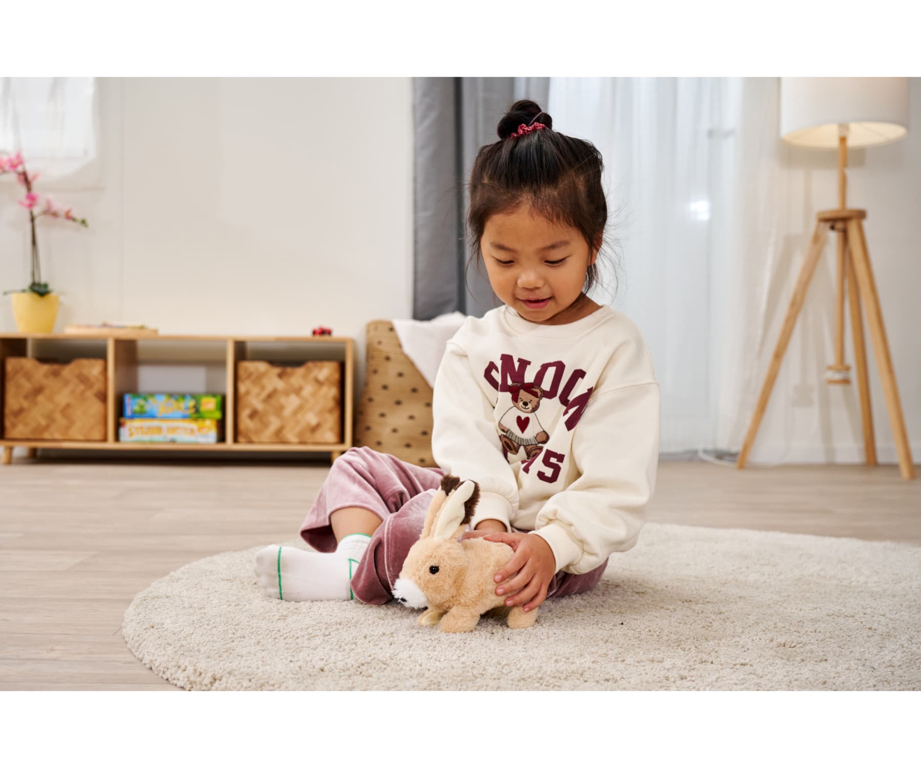 Produktbild Simba - PetZoo BunBun – Dein interaktives Kuschel-Haustier 4 von 6