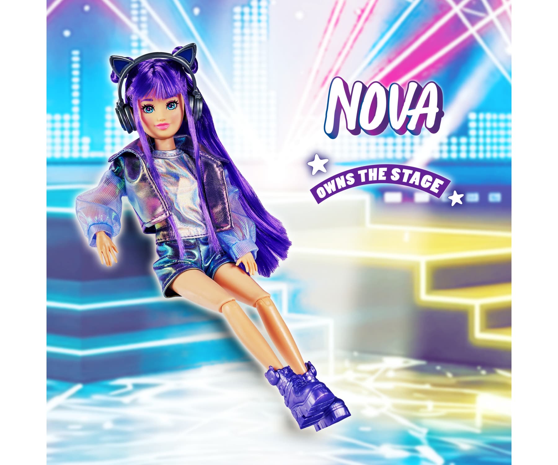 Simba K-POP Stage Nova Ankleidepuppe mit Mikrofon & Kopfhörern, 26 cm