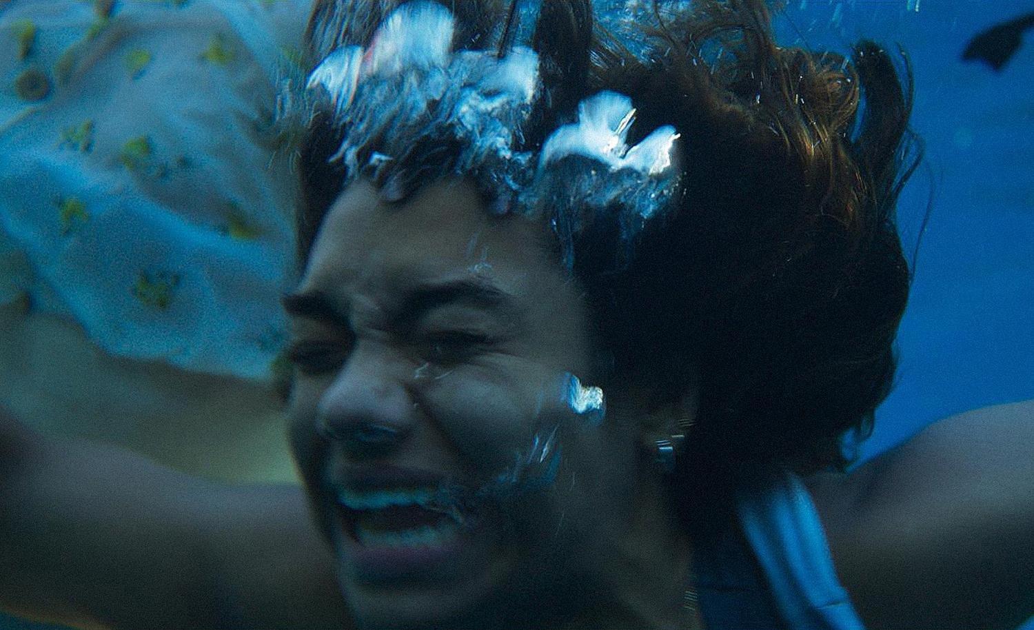 Produktbild Something in the Water 7 von 7