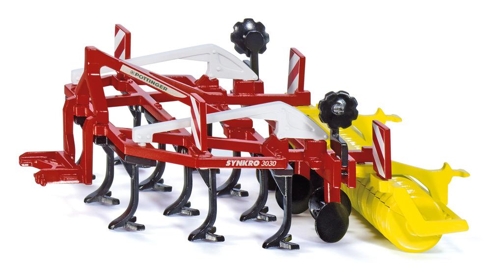 SIKU 2067 Farmer - Pöttinger Grubber Synkro