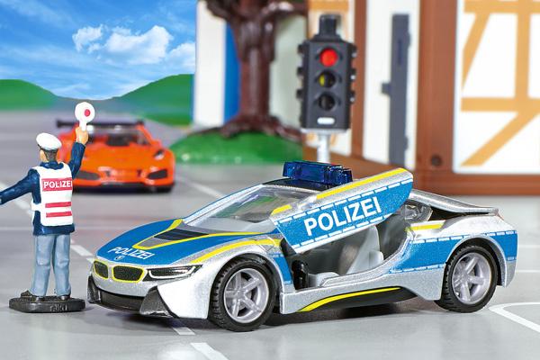 Produktbild SIKU 2303 Super - BMW i8 Polizei 1:50 5 von 5