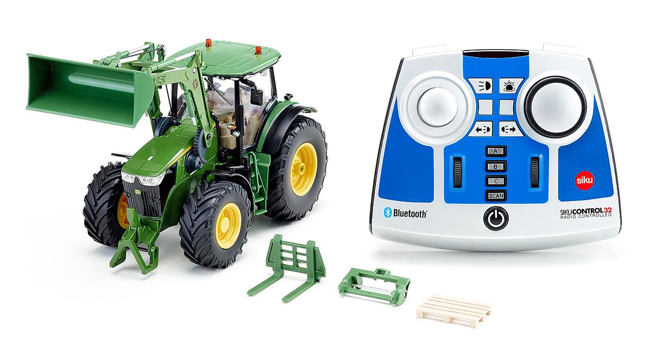 Produktbild SIKU 6795 Control - John Deere 7310R mit Frontlader und Bluetooth- Fernsteuermodul 3 von 4