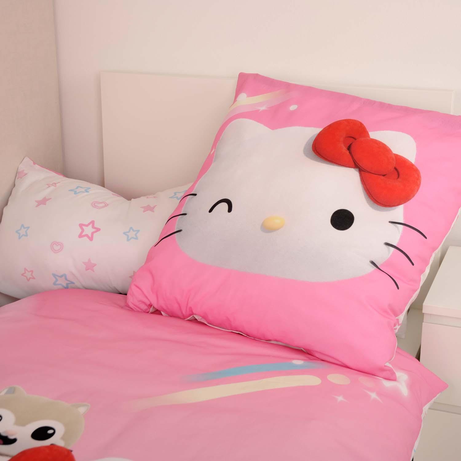 Produktbild Hello Kitty Kinderbettwäsche 80x80cm, 135x200cm 4 von 10