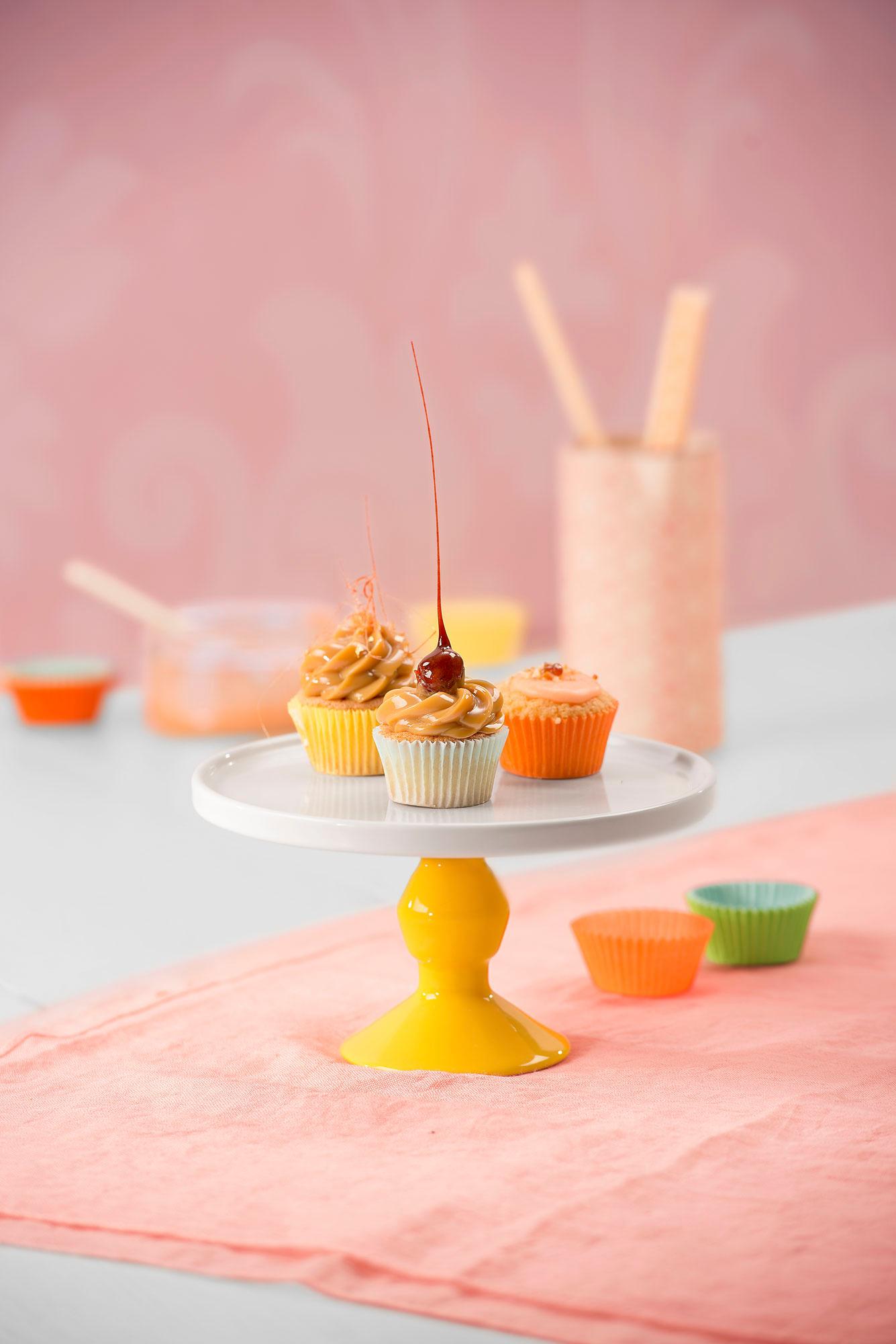 Produktbild KAISER Muffinförmchen Mini 150 Stk. farbig Creativ 2 von 2