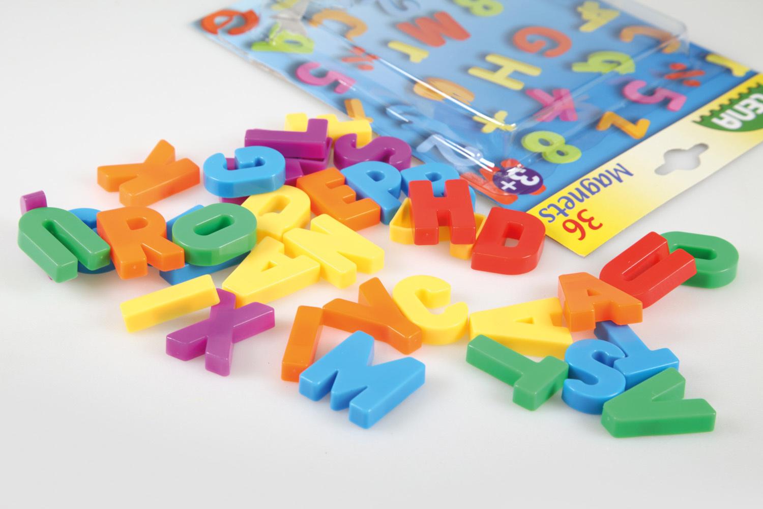 Lena - Pre School - Magnet-Großbuchstaben