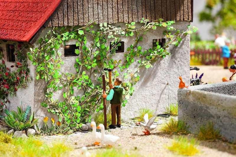 NOCH 14132 H0 - LaserCut minis Wilder Wein, 12 Pflanzen