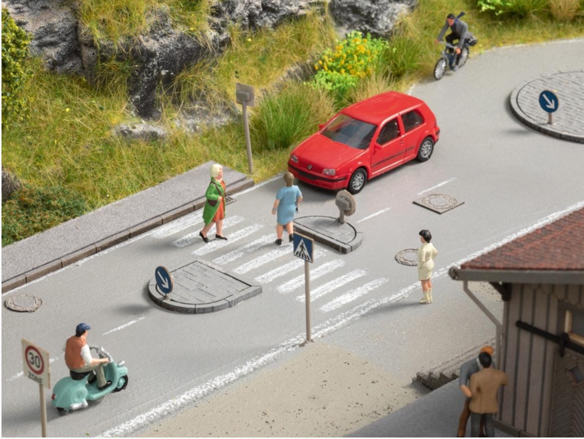 Produktbild NOCH 60525 H0 - Straßen-Deko-Set 5 von 5