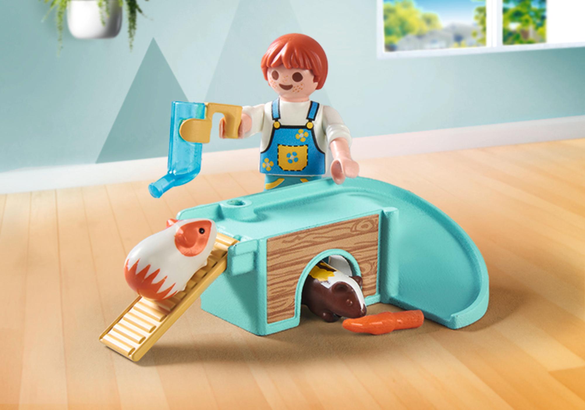 Produktbild PLAYMOBIL 71746 - my Life - Junge mit Meerschweinchen 4 von 4