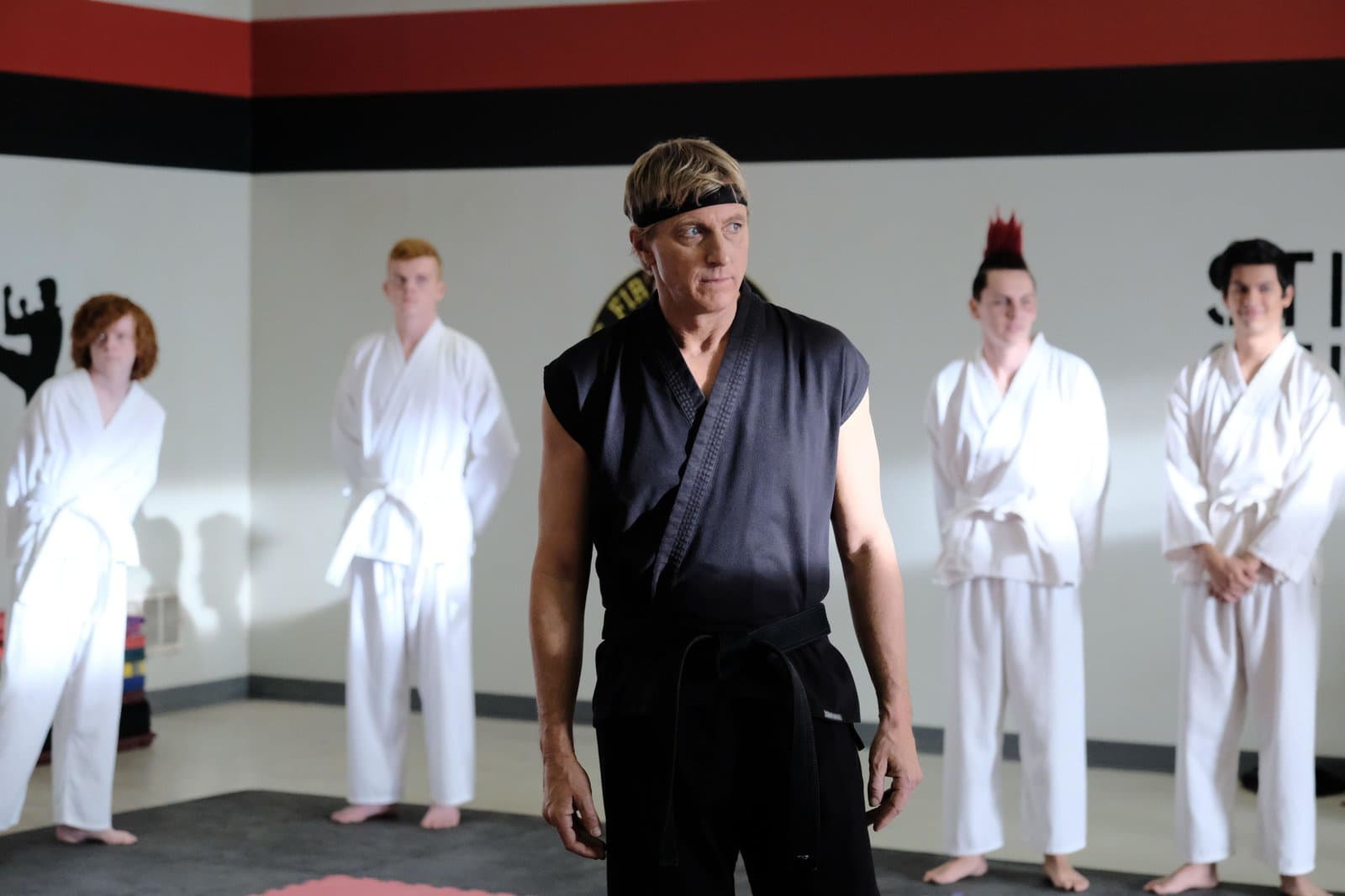 Produktbild Cobra Kai - Staffel 2  [2 DVDs] 8 von 8