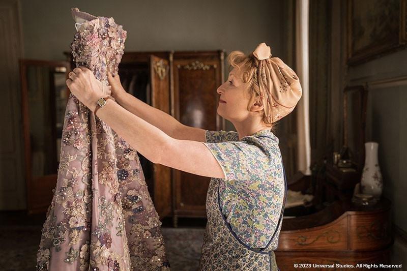 Produktbild Mrs. Harris und ein Kleid von Dior 4 von 8