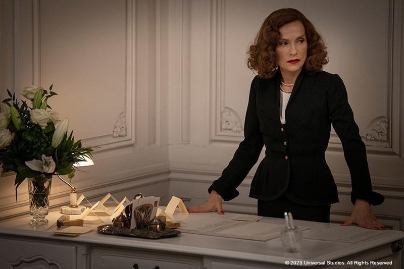 Produktbild Mrs. Harris und ein Kleid von Dior 7 von 8
