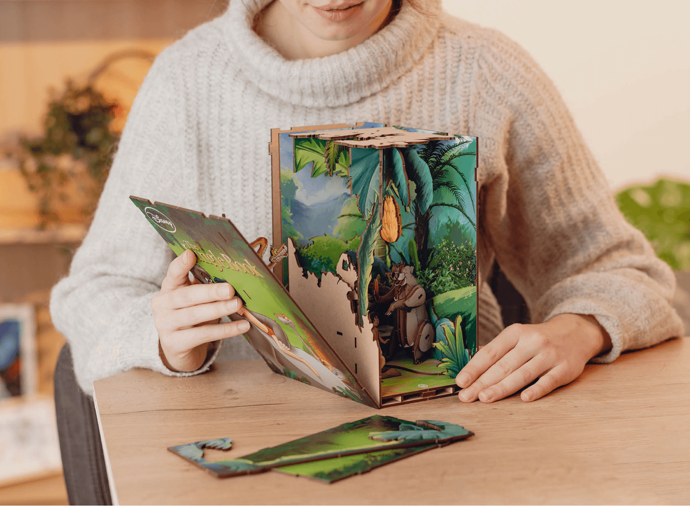 Produktbild Revell 00535 Book Nook Tiny Adventures - Disney "Das Dschungelbuch" 4 von 11