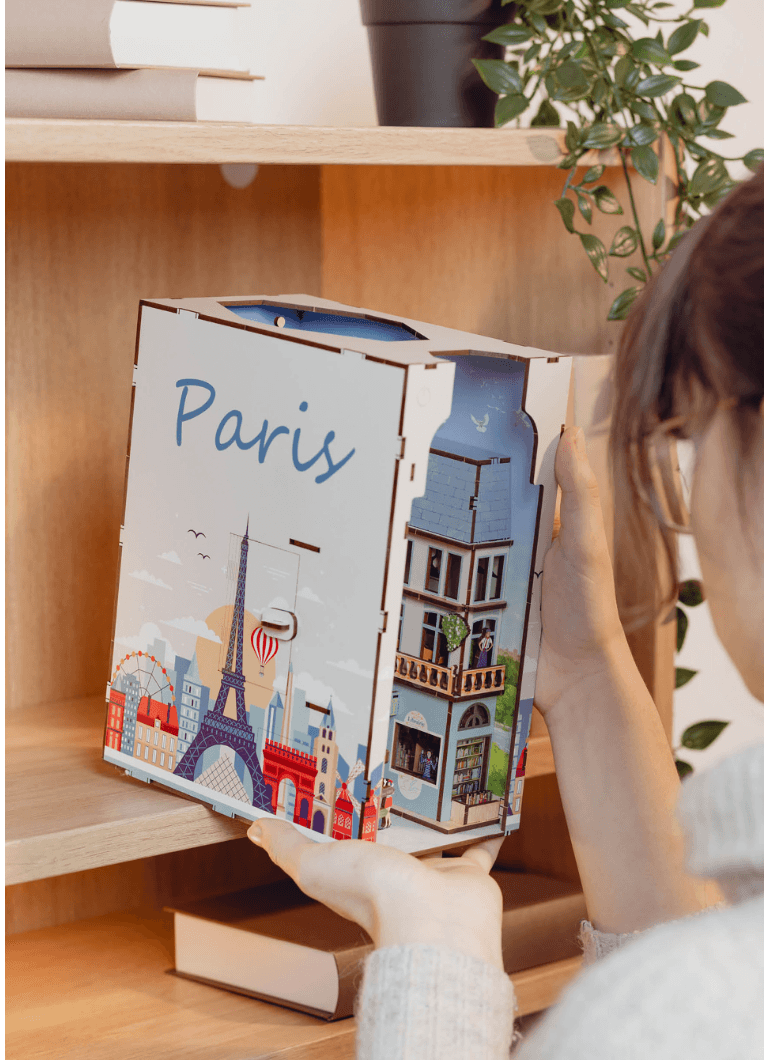 Produktbild Revell 00539 Book Nook Tiny Adventures Paris  11 von 12