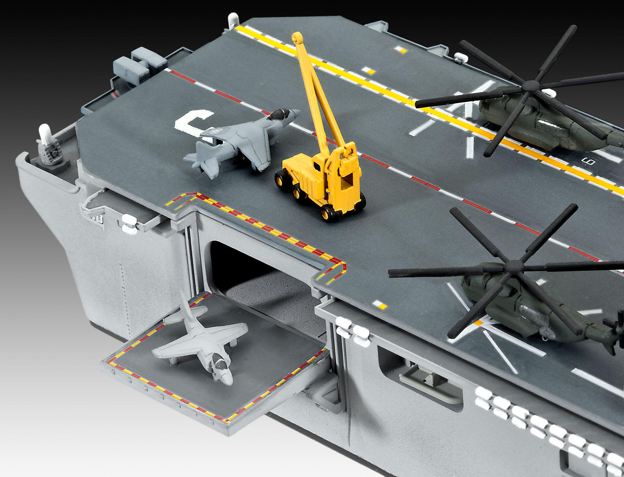 Produktbild Revell 05178 - Assault Carrier USS WASP CLASS 5 von 7