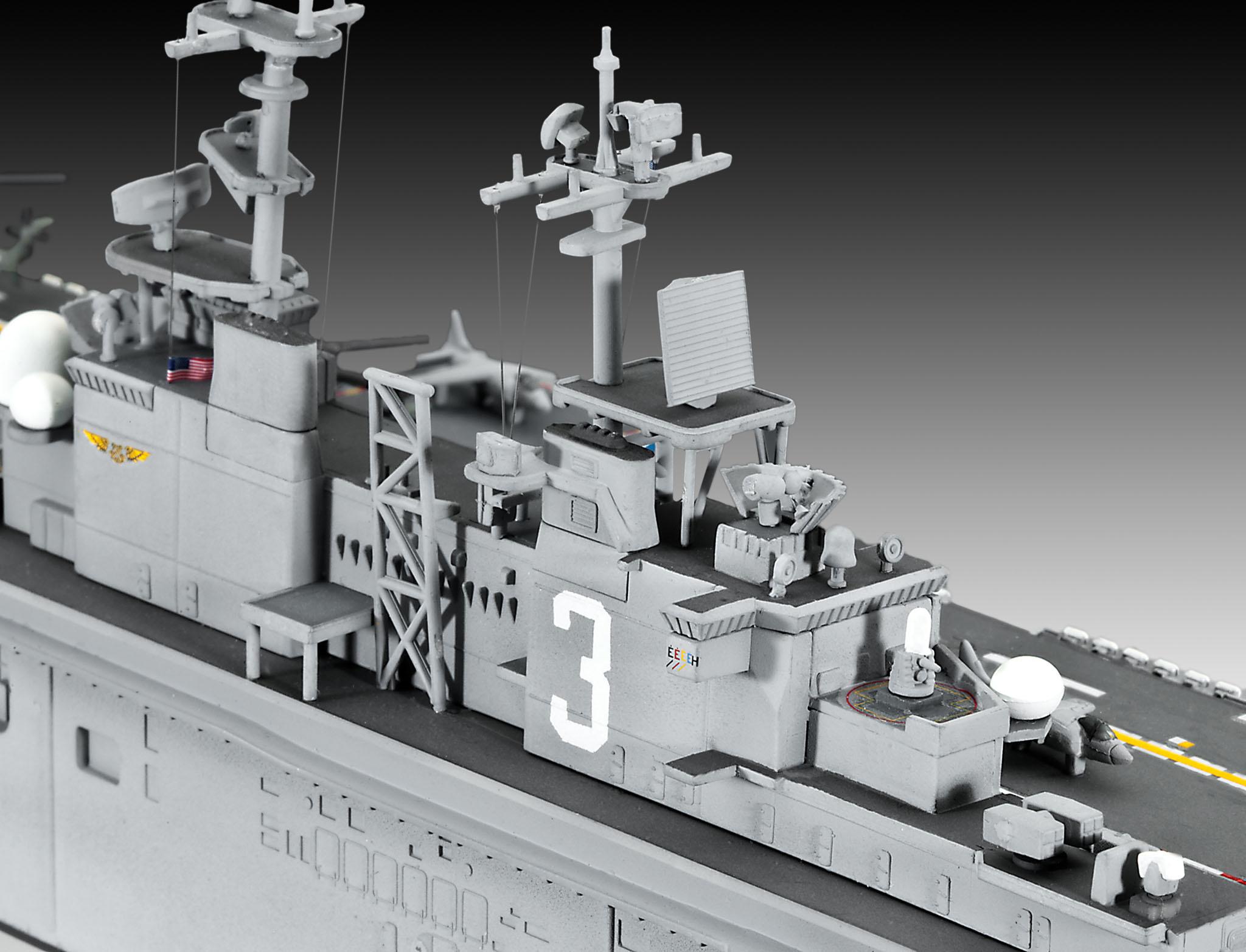 Produktbild Revell 05178 - Assault Carrier USS WASP CLASS 6 von 7
