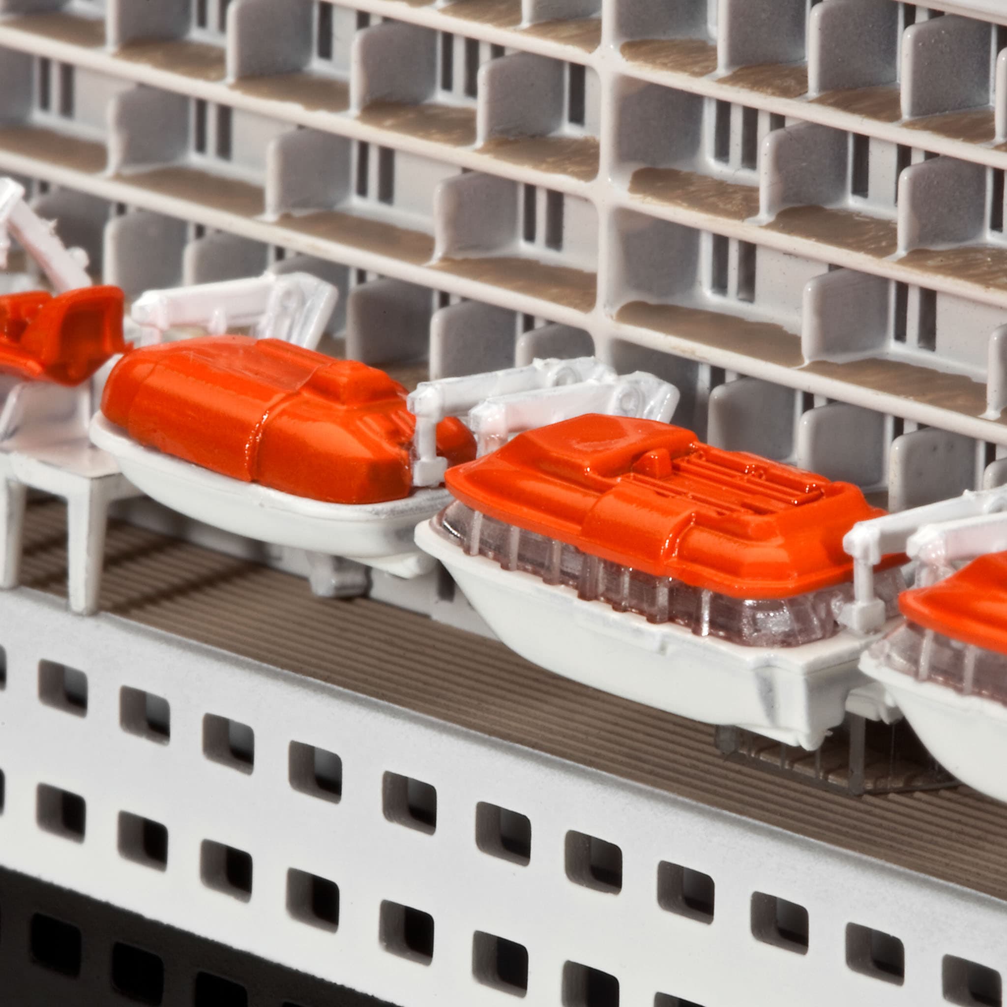 Produktbild Revell 05231 - Queen Mary 2 2 von 6