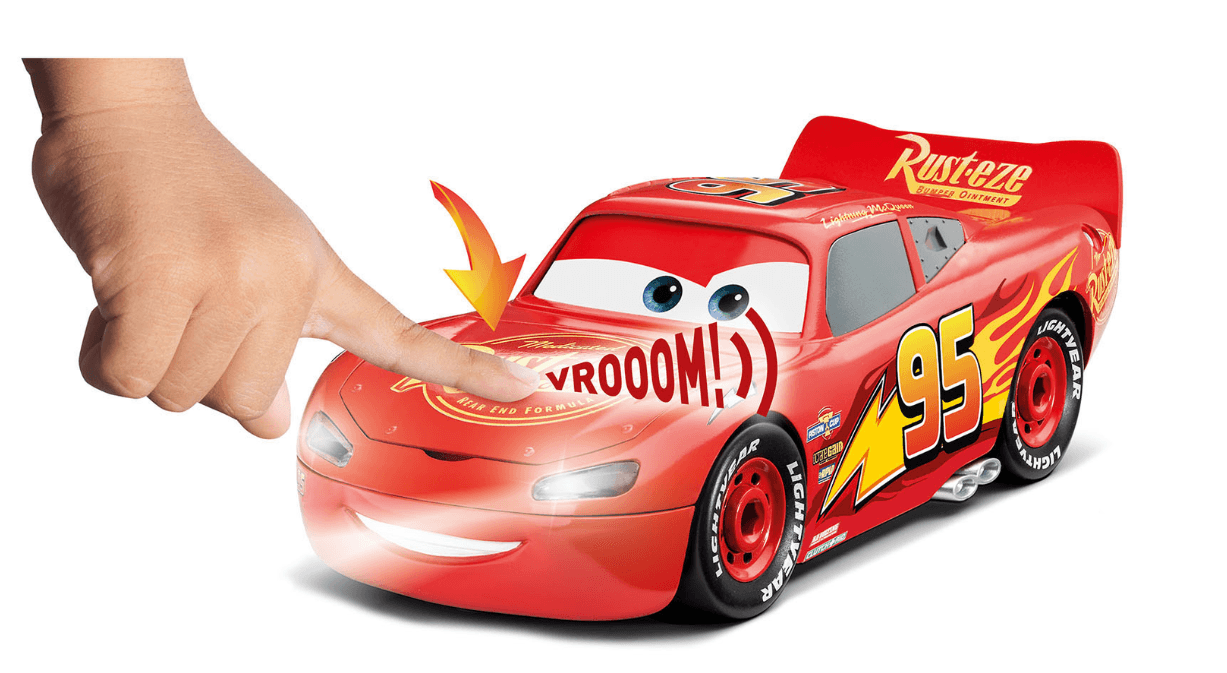 Produktbild Revell 06562 Model Kits Lightning McQueen Disney-Cars Auto mit Licht&Sound 4 von 13