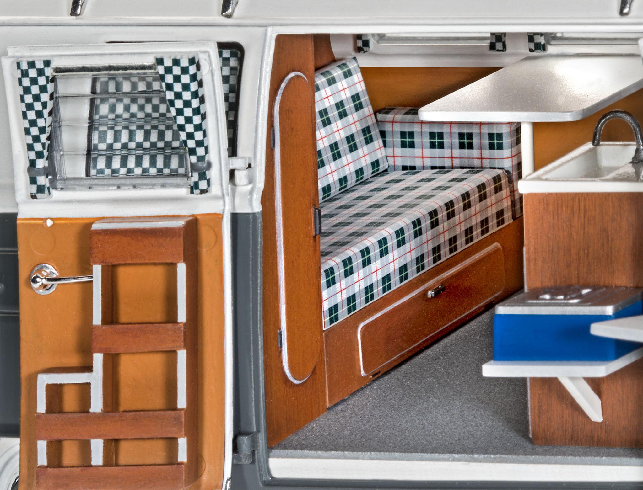 Produktbild Revell - VW T1 Camper, 1:24 8 von 12