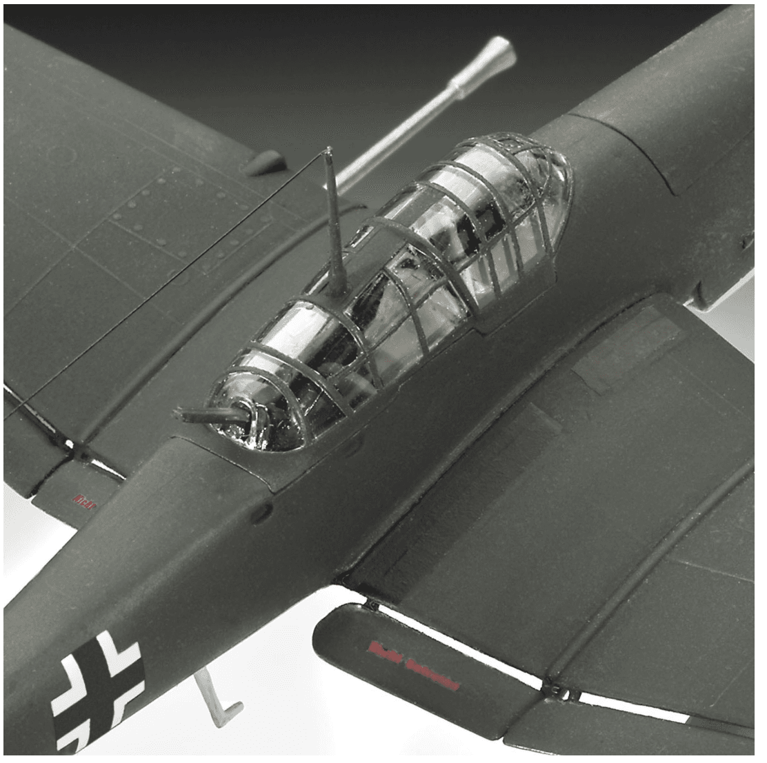 Produktbild Revell  74692 Starter Kit Junkers Ju87 G-D Tank Buster 7 von 16