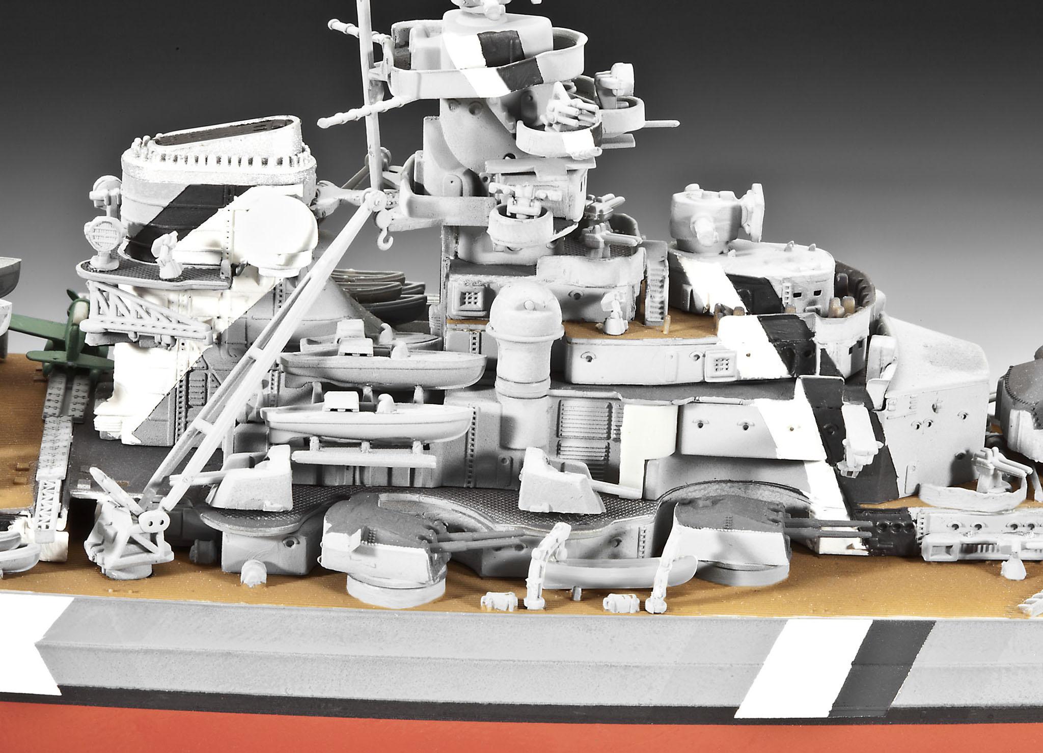 Produktbild Revell 05098 - Battleship Bismarck 3 von 10