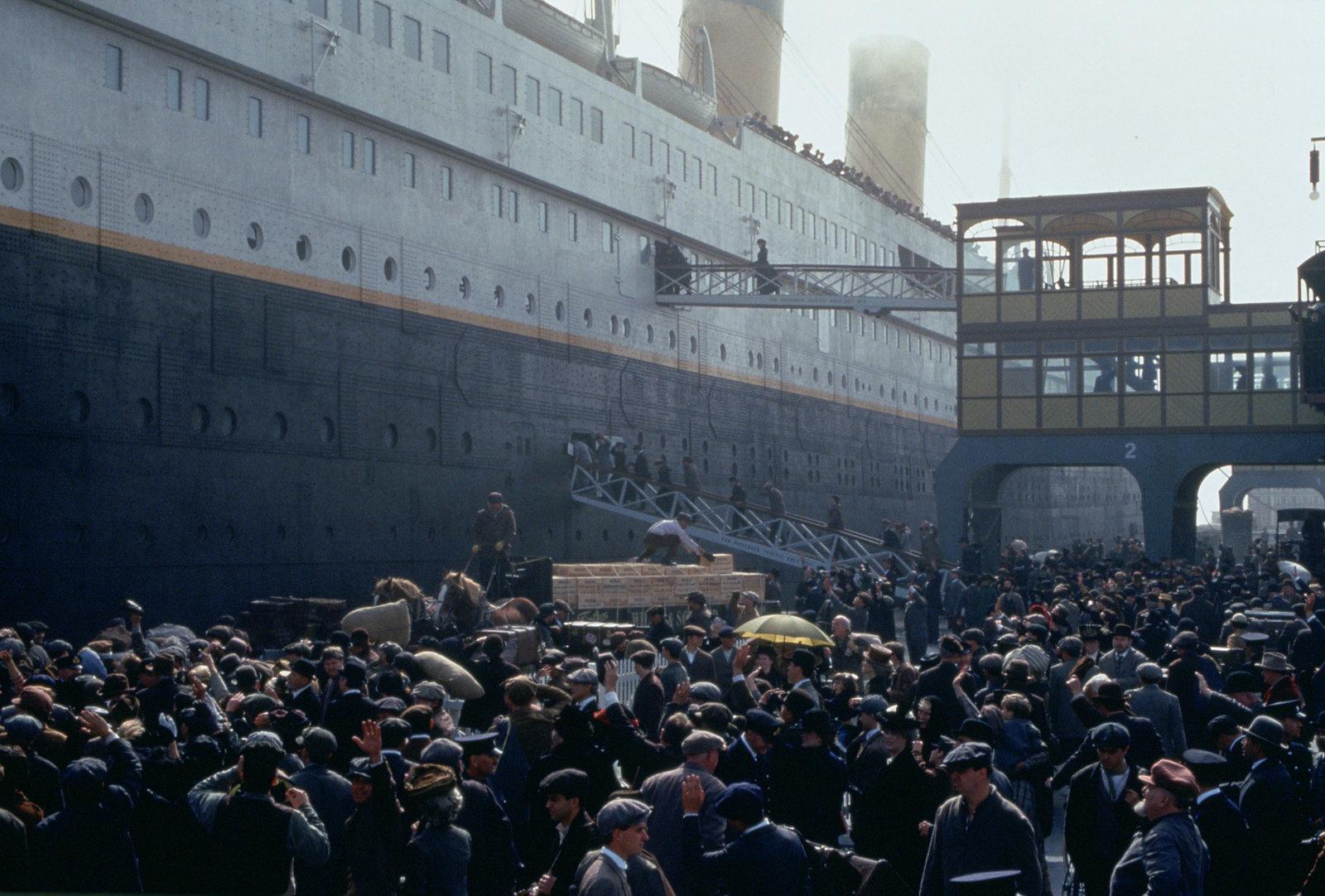 Produktbild Titanic  [2 DVDs] 4 von 12