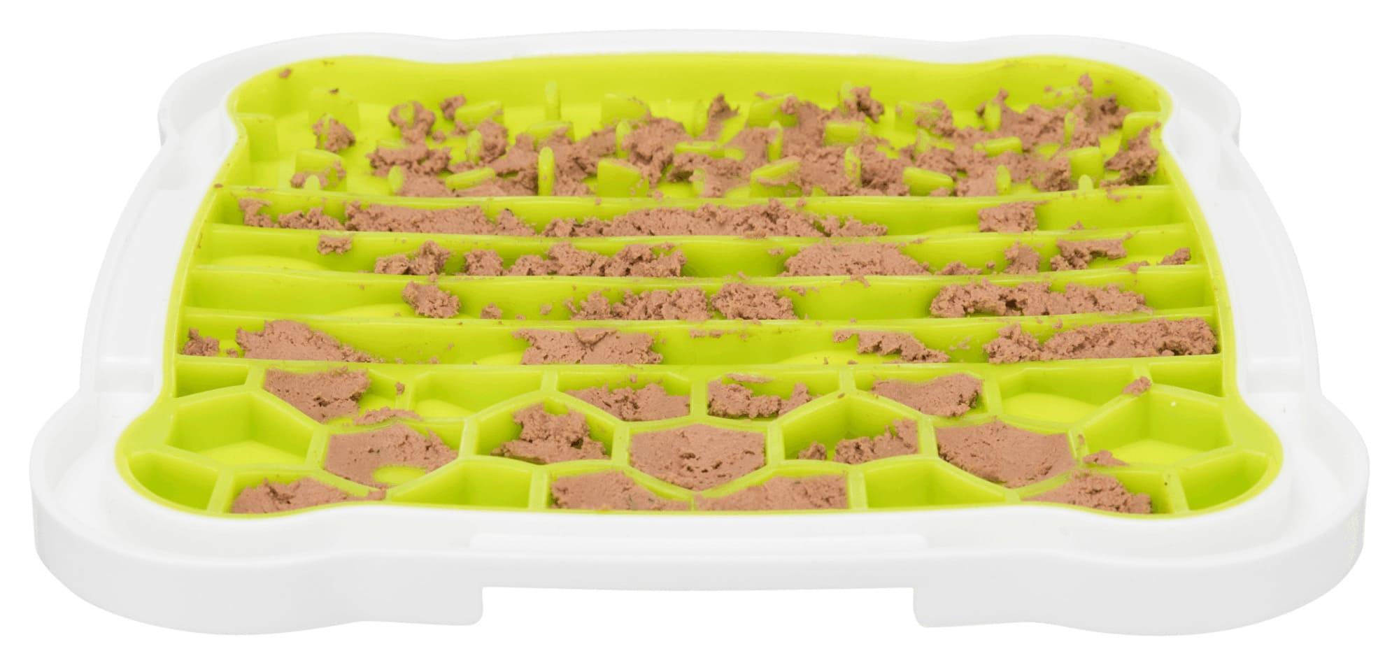 Trixie Hundespielzeug Lick'n'Snack Platte aus TPR/PP Maß: 20 x 20 cm