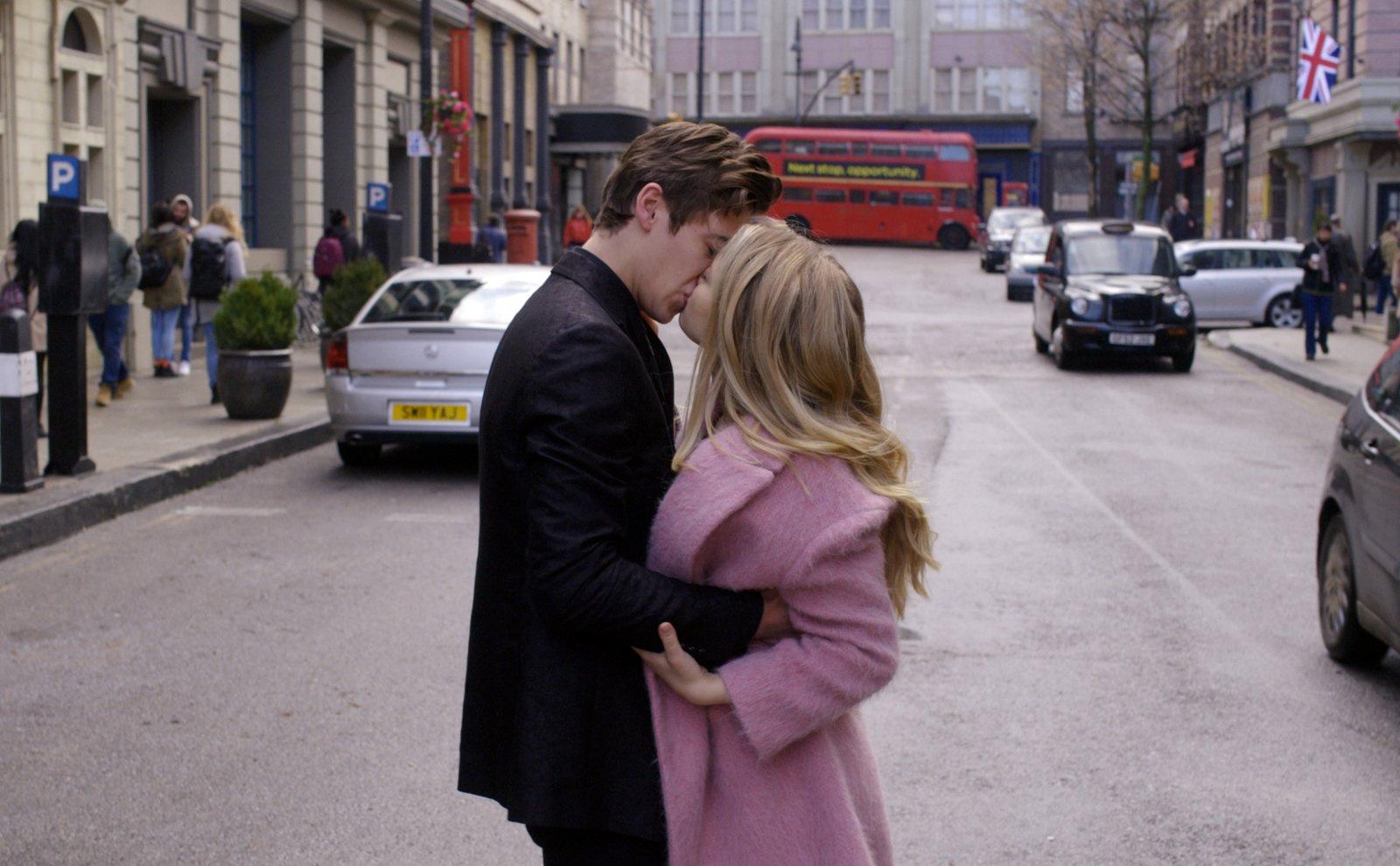 Produktbild After Love 10 von 12