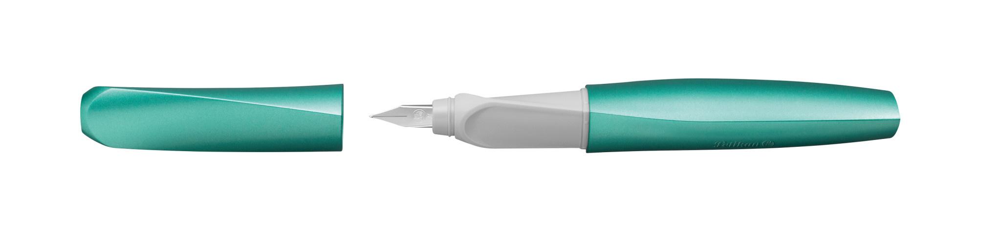 Produktbild Pelikan Twist® Füllhalter für Rechts- und Linkshänder Cold Alaska Feder M 2 von 3