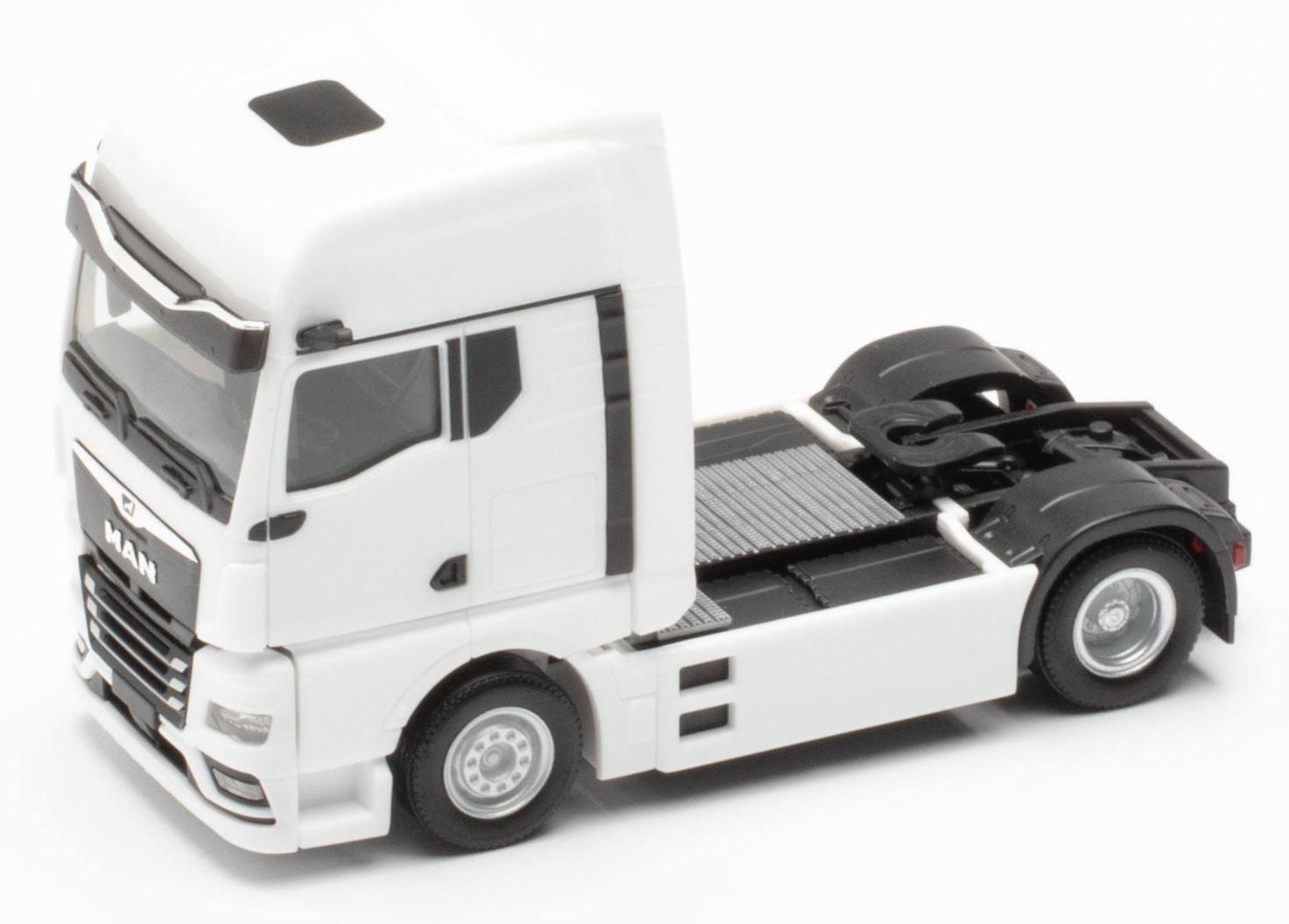 Produktbild Herpa 317108 1:87 MAN eTGX Zugmaschine, weiß 5 von 5