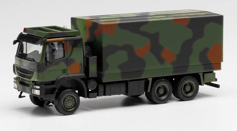 HERPA 746786 1:87 IVECO TRAKKER 6X6 PRITSCHE/PLANE FLECKTARNDESIGN"BUNDESWEHR"