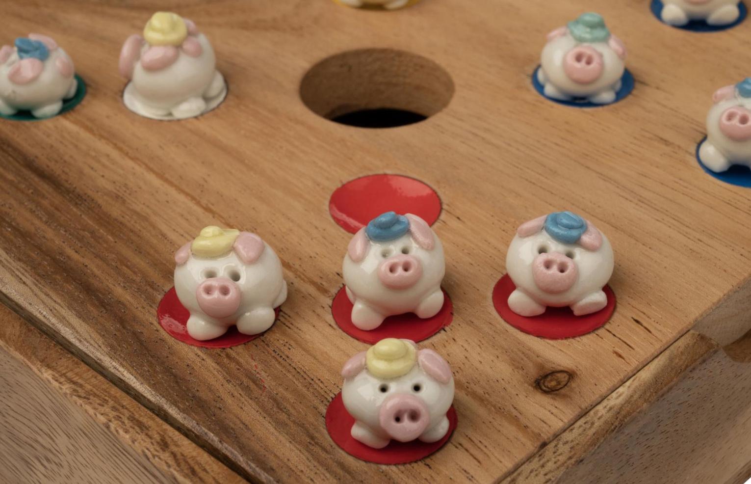 Produktbild Philos-Spiele Schweinchen in der Grube 8 von 10
