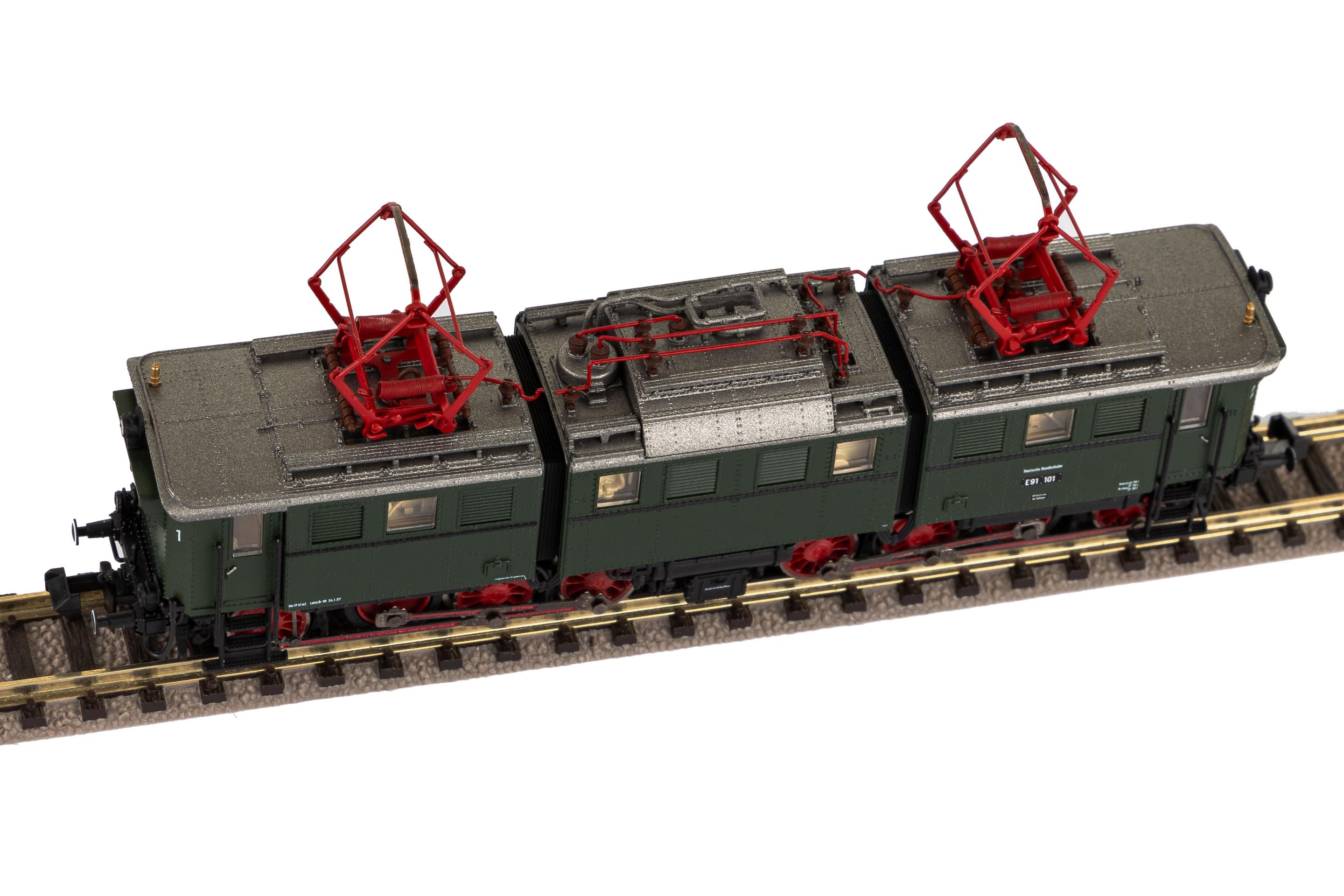Produktbild PIKO 40542 N E-Lok BR E 91 DB III 2 von 4