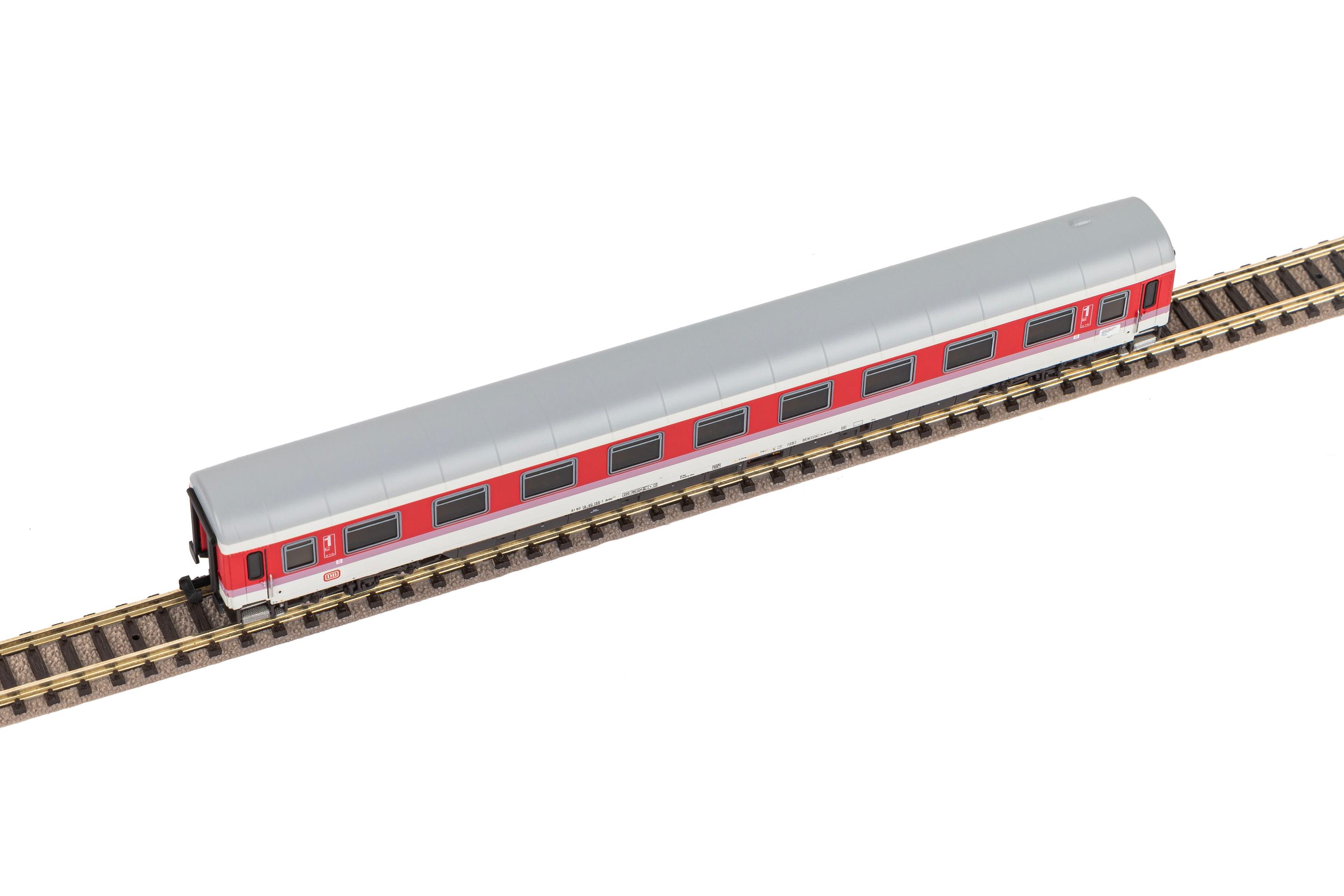 Produktbild PIKO 40666 N IC Abteilwagen 1. Klasse Avmz 111 DB IV 2 von 3
