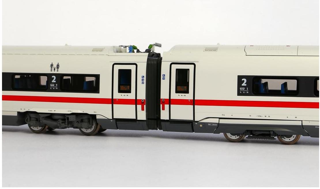 Produktbild PIKO H0 51401 - Elektrotriebzug BR 412 ICE 4, 4tlg. Wechselstromversion 3 von 5