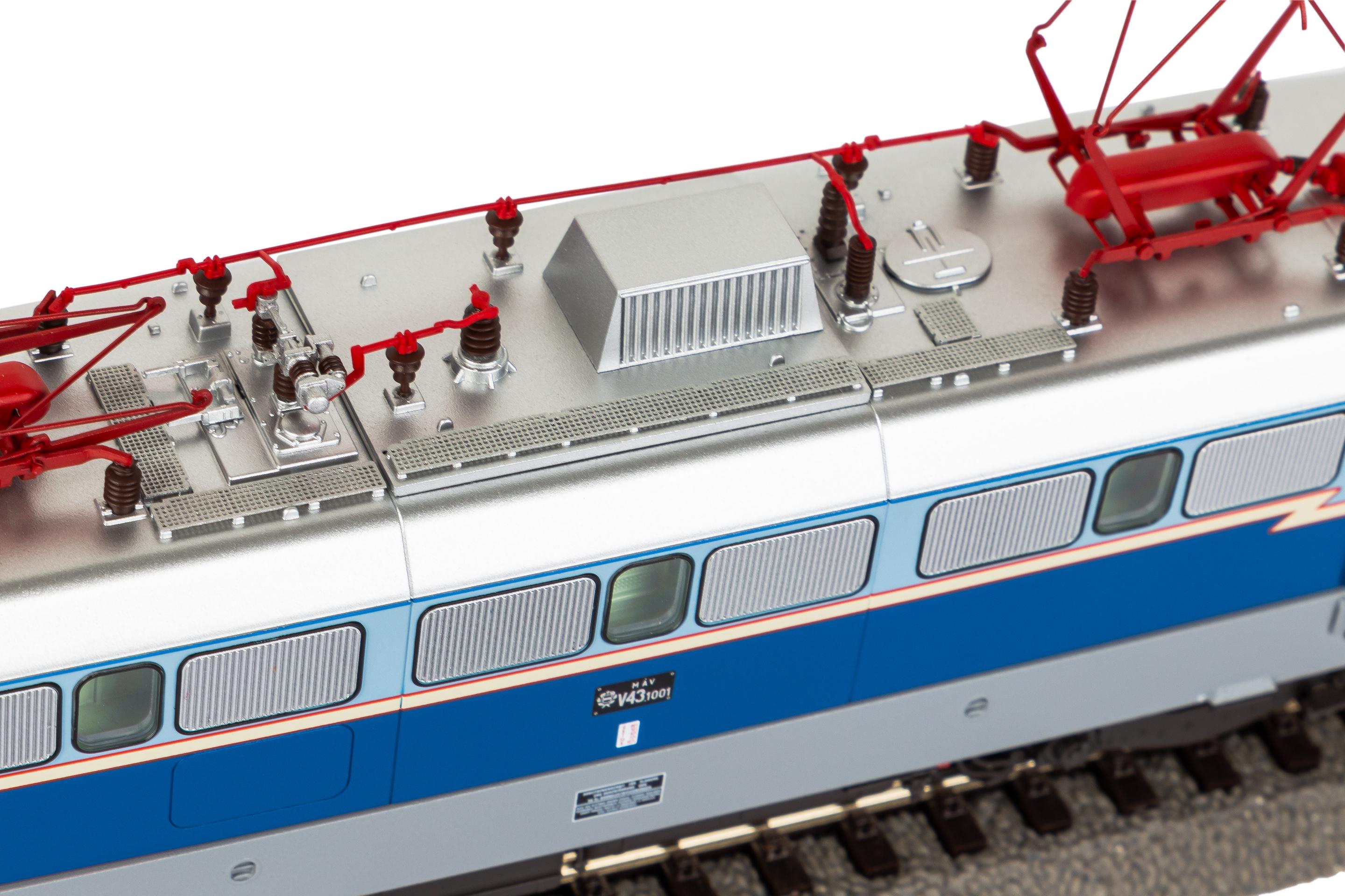 Produktbild PIKO 51439 H0 WECHSELST Sound-E-Lok BR V 43 Jubiläumslok 1001 MAV V Wechselstromversion, inkl. PIKO Sound-Decoder 2 von 5