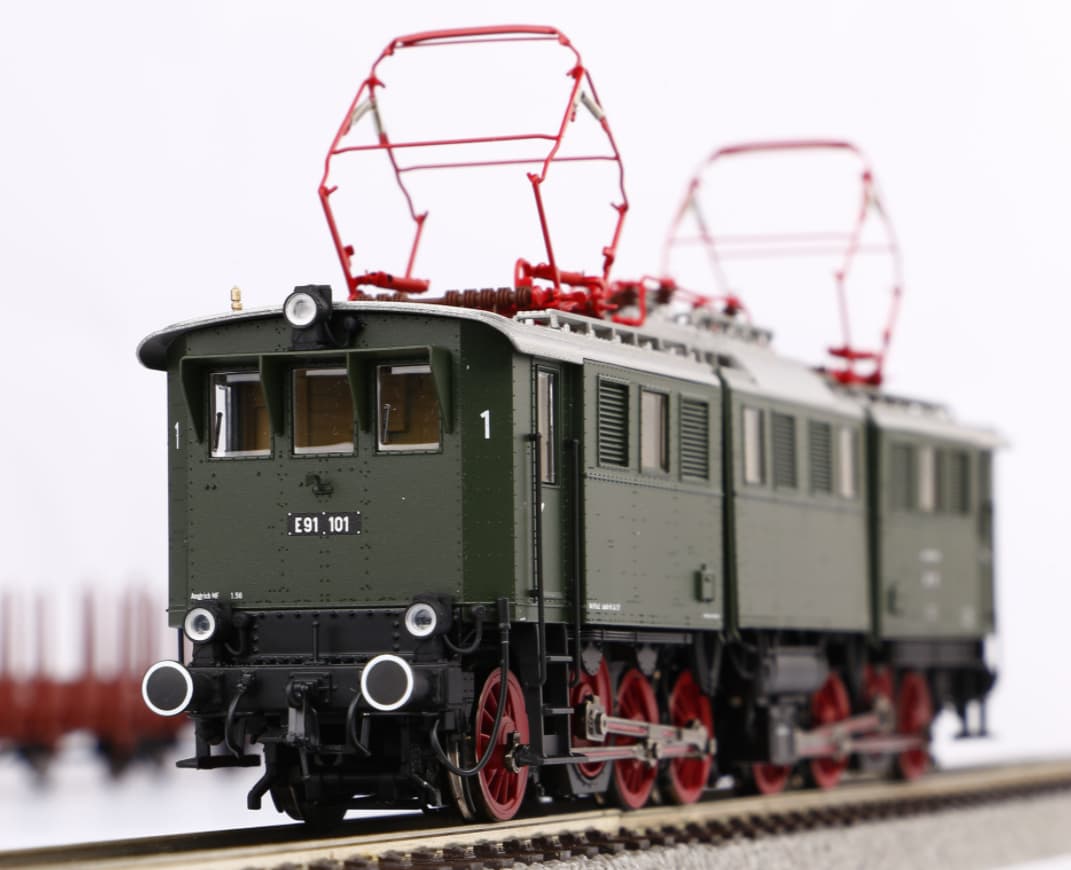 Produktbild PIKO H0 51544 - H0 E-Lok BR 91 DB III 2 von 3