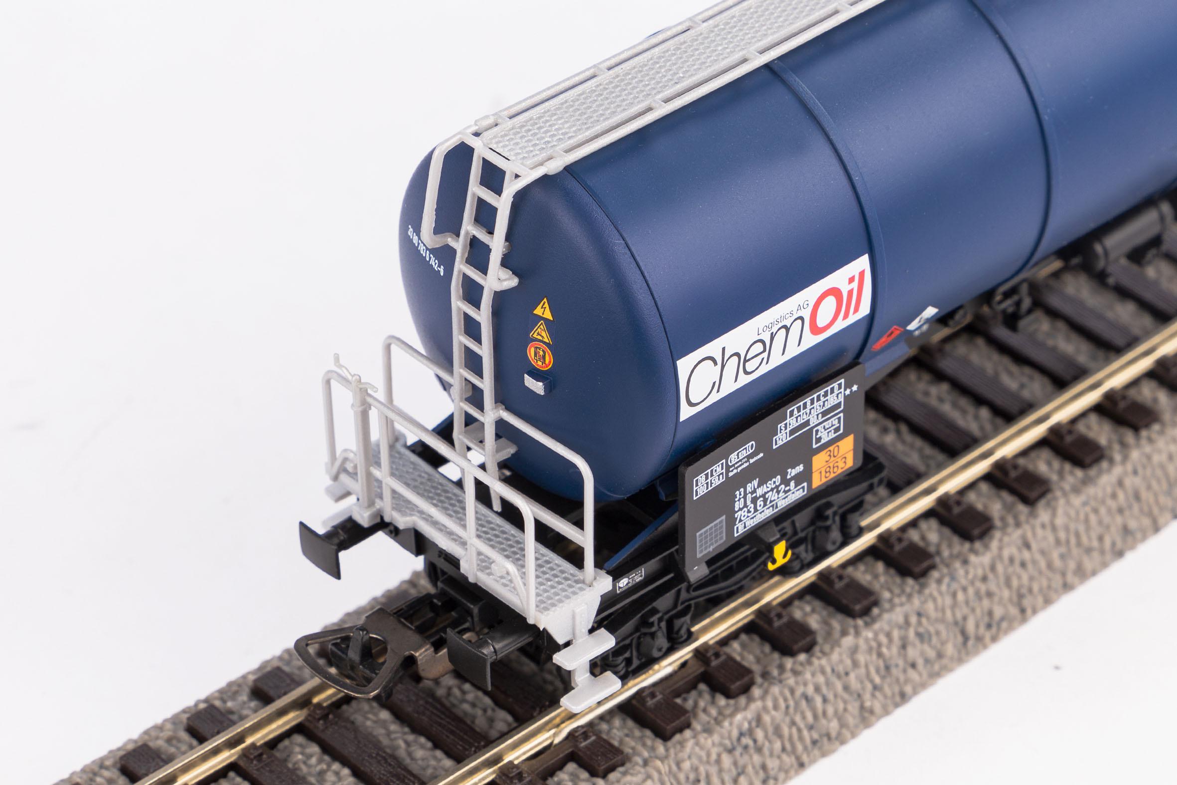 Produktbild PIKO 58993 H0 Knickkesselwagen Zans ChemOil Wascosa VI 3 von 3