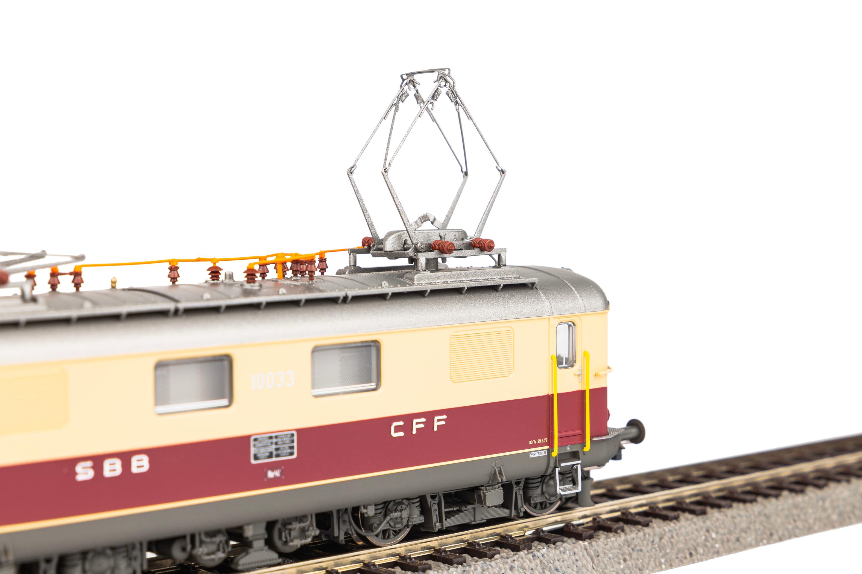 Produktbild PIKO 96889 H0 Gleichstrom E-Lok Re 4/4 10033 TEE SBB IV 5 von 6